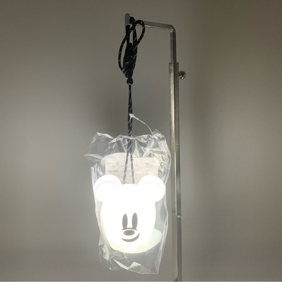 Disney ghost lanyard - Picture 2 of 3